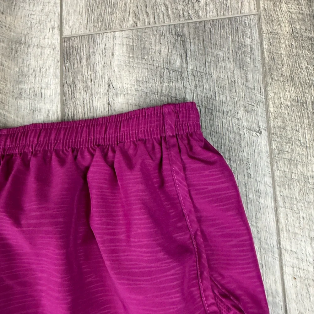 Nike‎ Magenta Shorts
